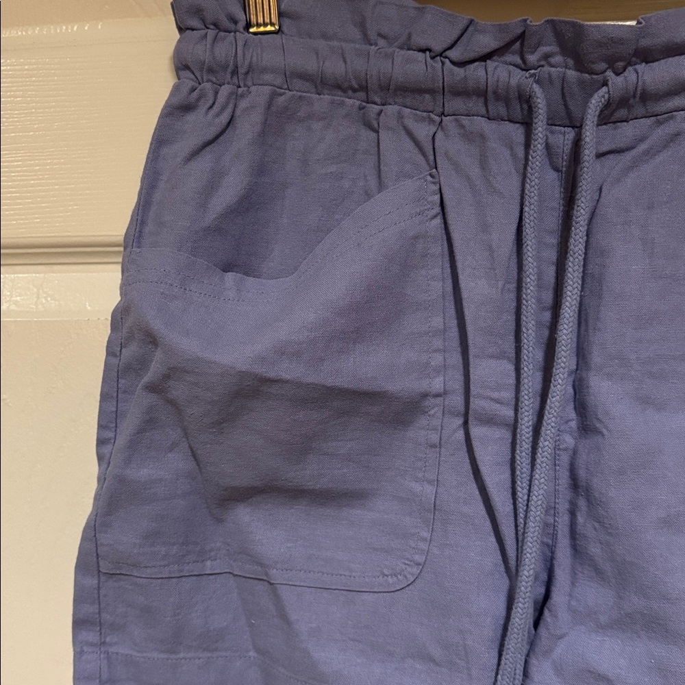 Universal Thread shorts - Picture 2 of 4